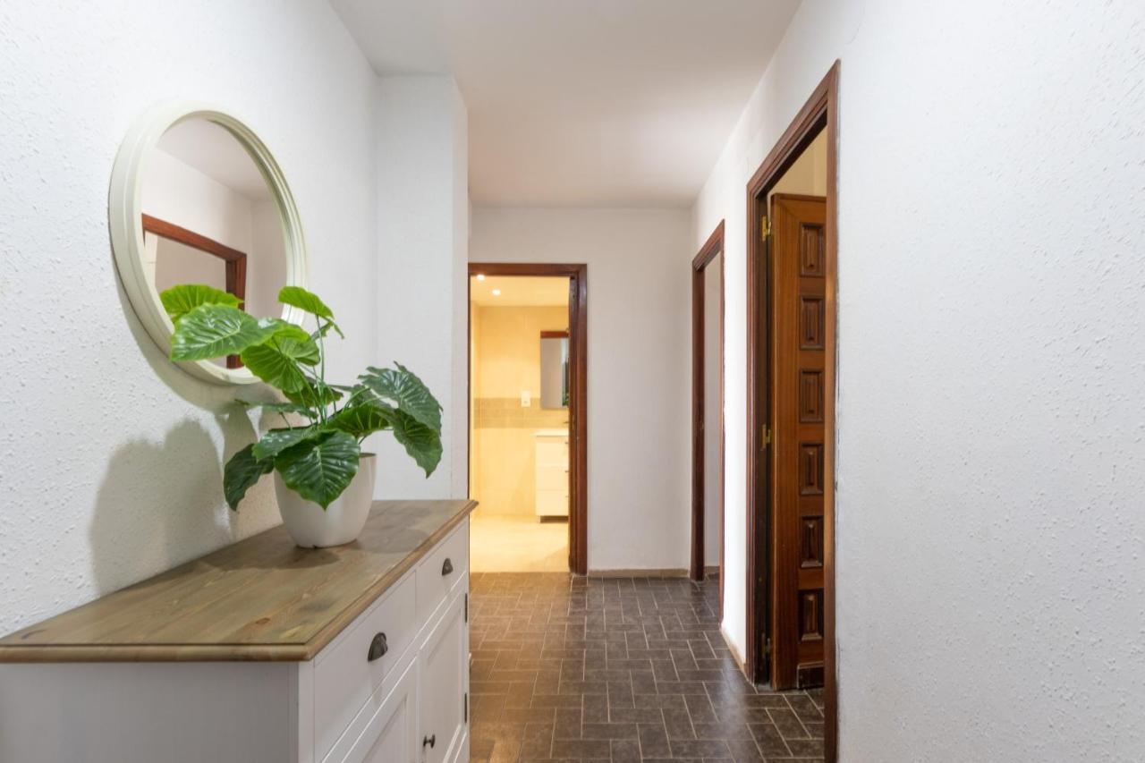 Apartamentos Dms 5 Vilafortuny 坎布里尔斯 外观 照片