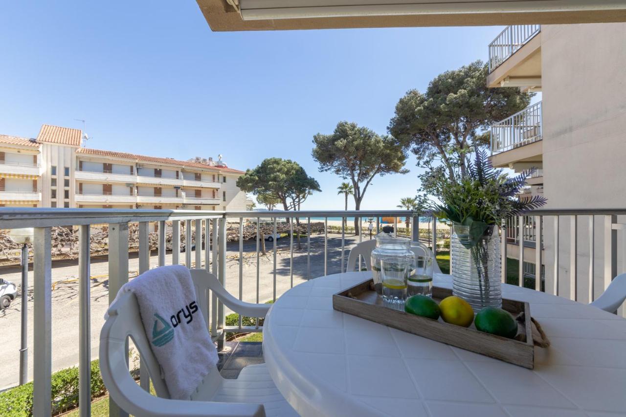 Apartamentos Dms 5 Vilafortuny 坎布里尔斯 外观 照片
